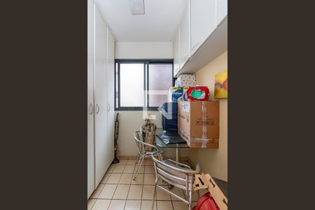 Apartamento à venda com 126m², 3 quartos e 2 vagasÁrea de Serviço