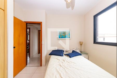 Apartamento à venda com 126m², 3 quartos e 2 vagasQuarto 2