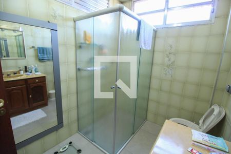 Apartamento à venda com 125m², 3 quartos e 1 vaga Apartamento à venda com 125m², 3 quartos e 1 vagaBanheiro