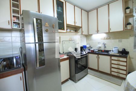 Apartamento à venda com 125m², 3 quartos e 1 vaga Apartamento à venda com 125m², 3 quartos e 1 vagaCozinha