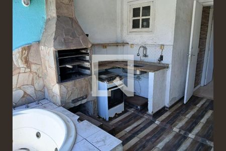 Casa à venda com 190m², 3 quartos e 1 vaga