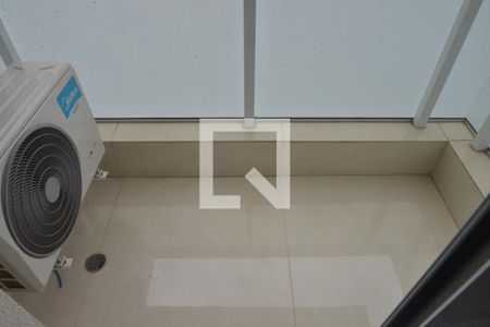 Apartamento à venda com 62m², 2 quartos e 2 vagasVaranda - Quarto 2