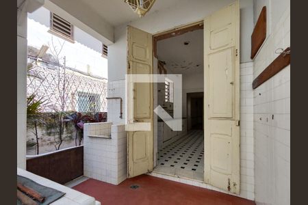 Casa à venda com 240m², 4 quartos e 4 vagasÁrea de Serviço