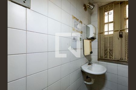Casa à venda com 240m², 4 quartos e 4 vagasLavabo