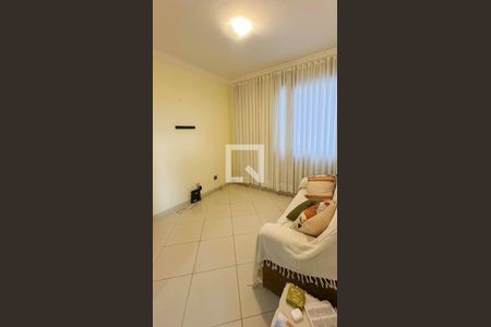 Sala de apartamento para alugar com 3 quartos, 70m² em Havaí, Belo Horizonte