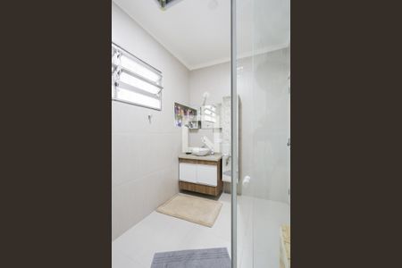 Casa à venda com 202m², 3 quartos e 2 vagas Casa à venda com 202m², 3 quartos e 2 vagasBanheiro da Suíte