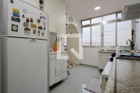 Casa à venda com 202m², 3 quartos e 2 vagas Casa à venda com 202m², 3 quartos e 2 vagasCozinha