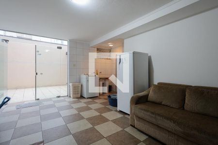 Casa à venda com 202m², 3 quartos e 2 vagas Casa à venda com 202m², 3 quartos e 2 vagasÁrea de serviço