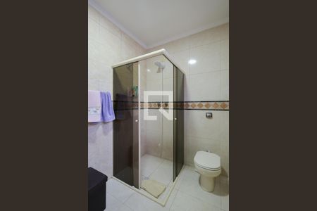 Casa à venda com 202m², 3 quartos e 2 vagas Casa à venda com 202m², 3 quartos e 2 vagasBanheiro social