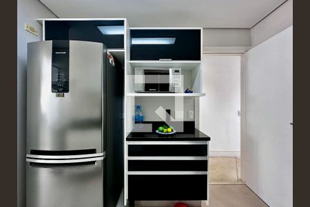 Apartamento à venda com 110m², 3 quartos e 2 vagas Apartamento à venda com 110m², 3 quartos e 2 vagasCozinha