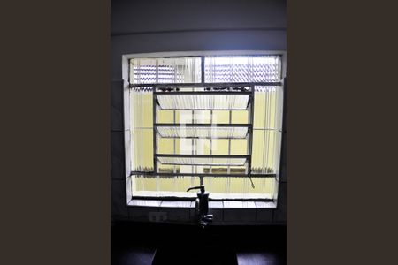 Detalhe - Vista da Cozinha de casa para alugar com 2 quartos, 40m² em Jardim Líbano, São Paulo