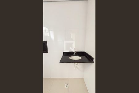 Apartamento à venda com 65m², 2 quartos e 1 vaga Apartamento à venda com 65m², 2 quartos e 1 vagaBanheiro