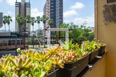 Apartamento para alugar com 120m², 3 quartos e sem vaga Apartamento para alugar com 120m², 3 quartos e sem vagaQuarto 3 - Sacada