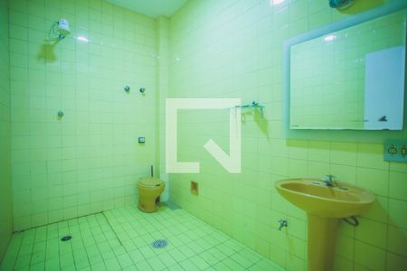 Casa para alugar com 216m², 3 quartos e 3 vagas Casa para alugar com 216m², 3 quartos e 3 vagasBanheiro 2