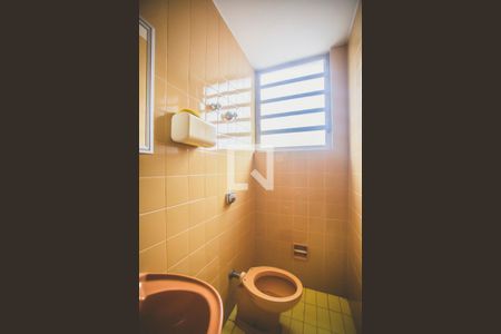 Casa para alugar com 216m², 3 quartos e 3 vagas Casa para alugar com 216m², 3 quartos e 3 vagasLavabo