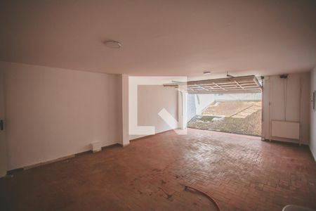 Casa para alugar com 216m², 3 quartos e 3 vagas Casa para alugar com 216m², 3 quartos e 3 vagasGaragem