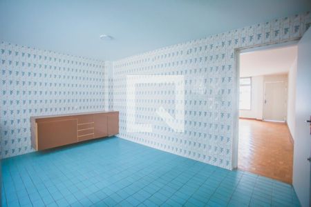 Casa para alugar com 216m², 3 quartos e 3 vagas Casa para alugar com 216m², 3 quartos e 3 vagasCozinha