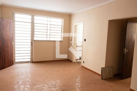 Casa à venda com 221m², 5 quartos e 3 vagas Casa à venda com 221m², 5 quartos e 3 vagasSALA DE JANTAR