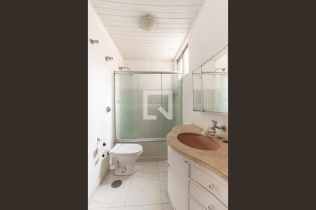 Apartamento à venda com 90m², 2 quartos e sem vaga Apartamento à venda com 90m², 2 quartos e sem vagaBanheiro