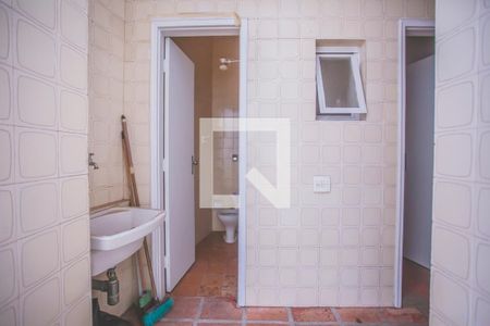 Casa para alugar com 163m², 3 quartos e 1 vagaÁrea de Serviço