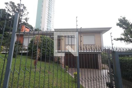 Casa para alugar com 320m², 4 quartos e 2 vagasfachada