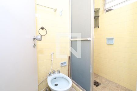 Casa para alugar com 320m², 4 quartos e 2 vagasBanheiro