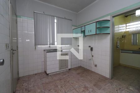 Casa para alugar com 320m², 4 quartos e 2 vagasLavanderia