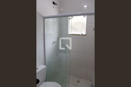 Casa de condomínio à venda com 98m², 2 quartos e 1 vaga Casa de condomínio à venda com 98m², 2 quartos e 1 vagaBanheiro da Suíte 1