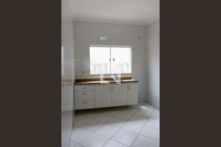 Casa de condomínio à venda com 98m², 2 quartos e 1 vaga Casa de condomínio à venda com 98m², 2 quartos e 1 vagaCozinha