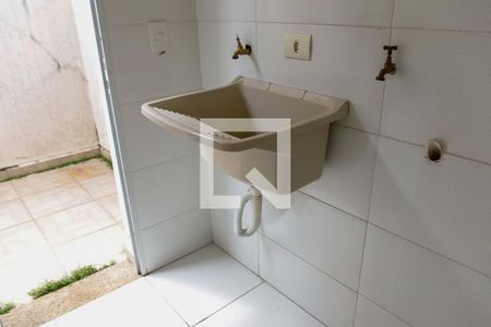 Casa de condomínio à venda com 98m², 2 quartos e 1 vaga Casa de condomínio à venda com 98m², 2 quartos e 1 vagaLavanderia