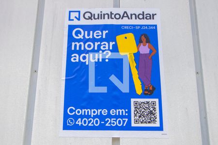 Casa à venda com 91m², 3 quartos e 2 vagas Casa à venda com 91m², 3 quartos e 2 vagasPlaquinha instalada na fachada