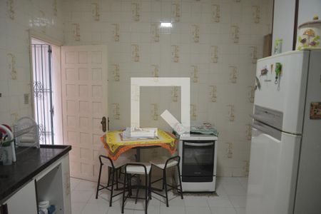 Casa à venda com 158m², 3 quartos e 2 vagasCozinha