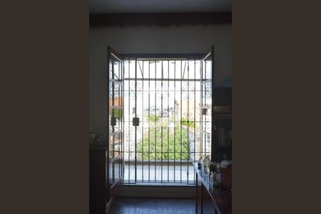 Casa à venda com 158m², 3 quartos e 2 vagasSacada