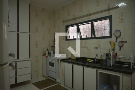 Casa à venda com 158m², 3 quartos e 2 vagasCozinha