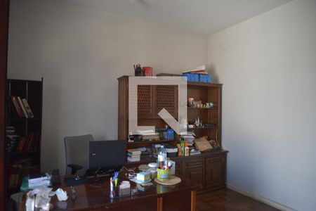 Casa à venda com 158m², 3 quartos e 2 vagasQuarto 1