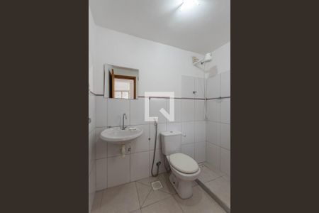 Casa à venda com 71m², 2 quartos e sem vagaBanheiro (primeiro andar)