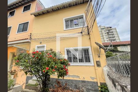 Casa à venda com 71m², 2 quartos e sem vagaFachada