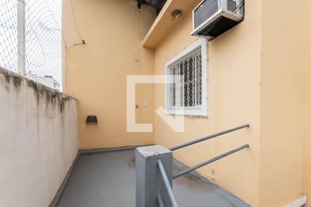 Casa à venda com 71m², 2 quartos e sem vagaVaranda (segundo andar)