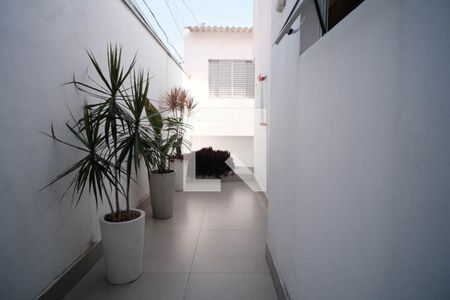 Casa à venda com 150m², 3 quartos e 2 vagas Casa à venda com 150m², 3 quartos e 2 vagasVaranda Quarto 2