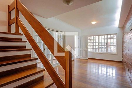 Casa à venda com 113m², 3 quartos e 1 vaga