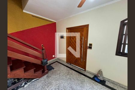 Casa à venda com 131m², 3 quartos e sem vaga