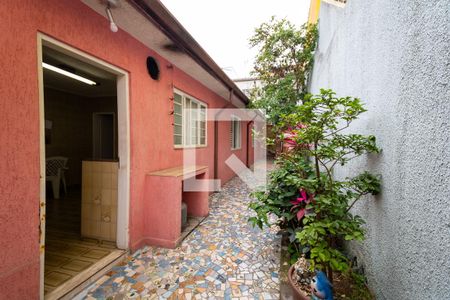 Casa à venda com 180m², 2 quartos e 2 vagas Casa à venda com 180m², 2 quartos e 2 vagasÁrea comum