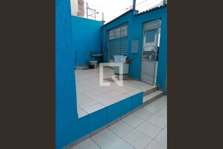 Casa à venda com 112m², 2 quartos e 2 vagas Casa à venda com 112m², 2 quartos e 2 vagasQuintal