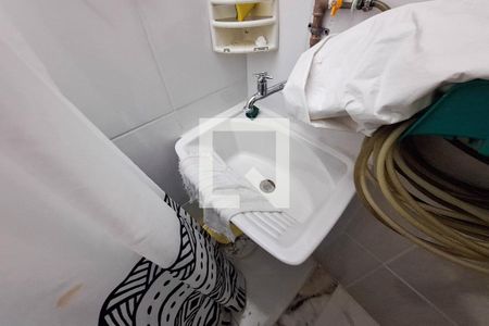 Apartamento para alugar com 100m², 2 quartos e 1 vaga Apartamento para alugar com 100m², 2 quartos e 1 vagaBanheiro de serviço