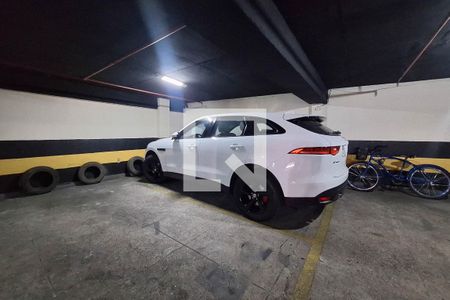 Apartamento para alugar com 100m², 2 quartos e 1 vaga Apartamento para alugar com 100m², 2 quartos e 1 vagaGaragem