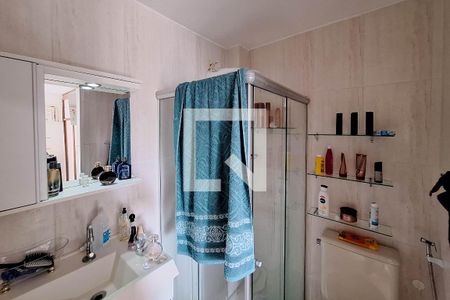 Apartamento para alugar com 100m², 2 quartos e 1 vaga Apartamento para alugar com 100m², 2 quartos e 1 vagaBanheiro da Suíte