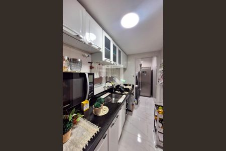 Apartamento para alugar com 100m², 2 quartos e 1 vaga Apartamento para alugar com 100m², 2 quartos e 1 vagaCozinha