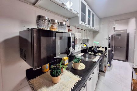 Apartamento para alugar com 100m², 2 quartos e 1 vaga Apartamento para alugar com 100m², 2 quartos e 1 vagaCozinha