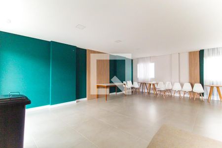 Apartamento à venda com 40m², 2 quartos e sem vagaÁrea comum