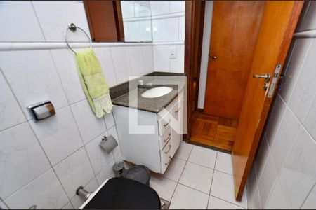 Apartamento à venda com 150m², 4 quartos e 2 vagasBanheiro social